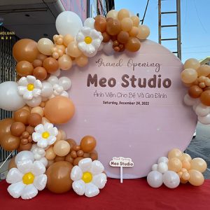 Trang trí khai trương studio đẹp