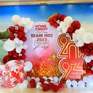 Trang trí tiệc tất niên tphcm