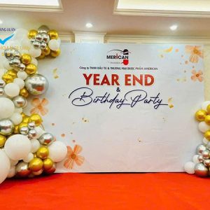 Trang trí backdrop tiệc tất niên chuyên nghiệp