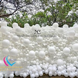 Tường bong bóng tiệc cưới sang trọng